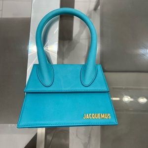 JACQUEMUS
Blue 'Le Chiquito' Shoulder Bag